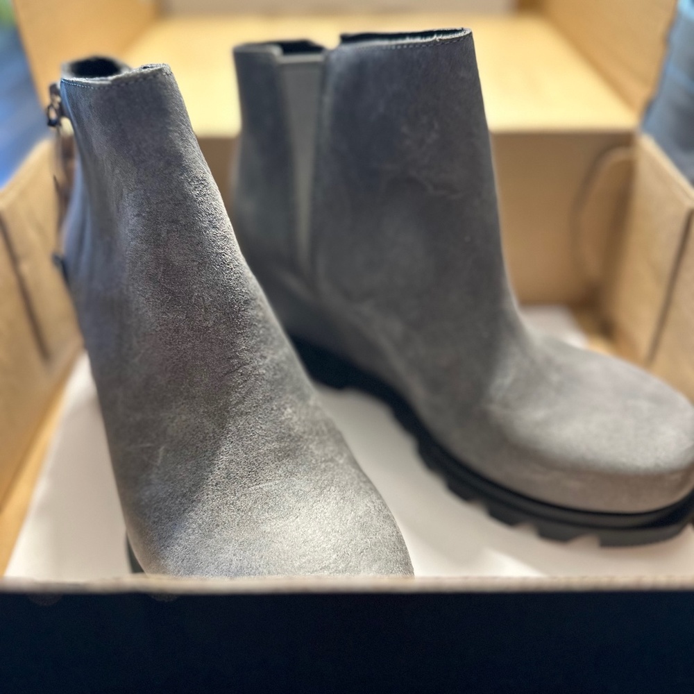 Brand New Sorel Joan Of Arctic Wedge III Zip